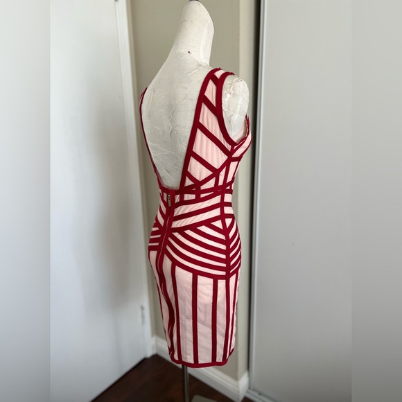 Custom made open back club dress - Picture 5 of 13